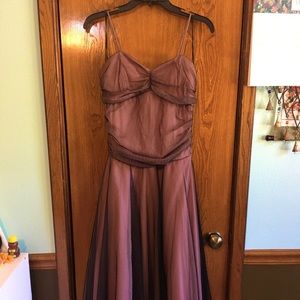 Kiki formal dusty pink and black dress size L /(Womens Small)